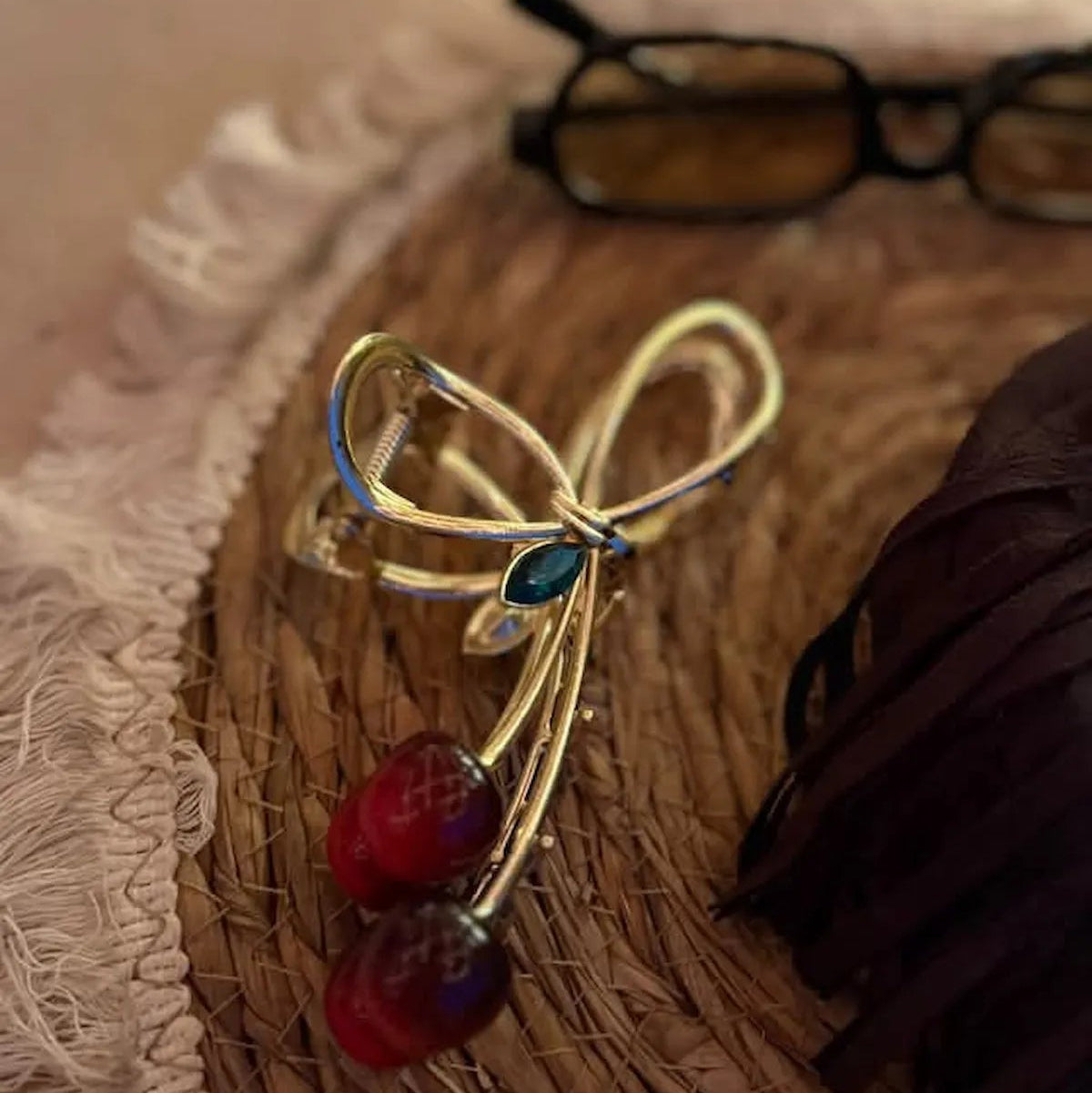 Cherry Metal Claw