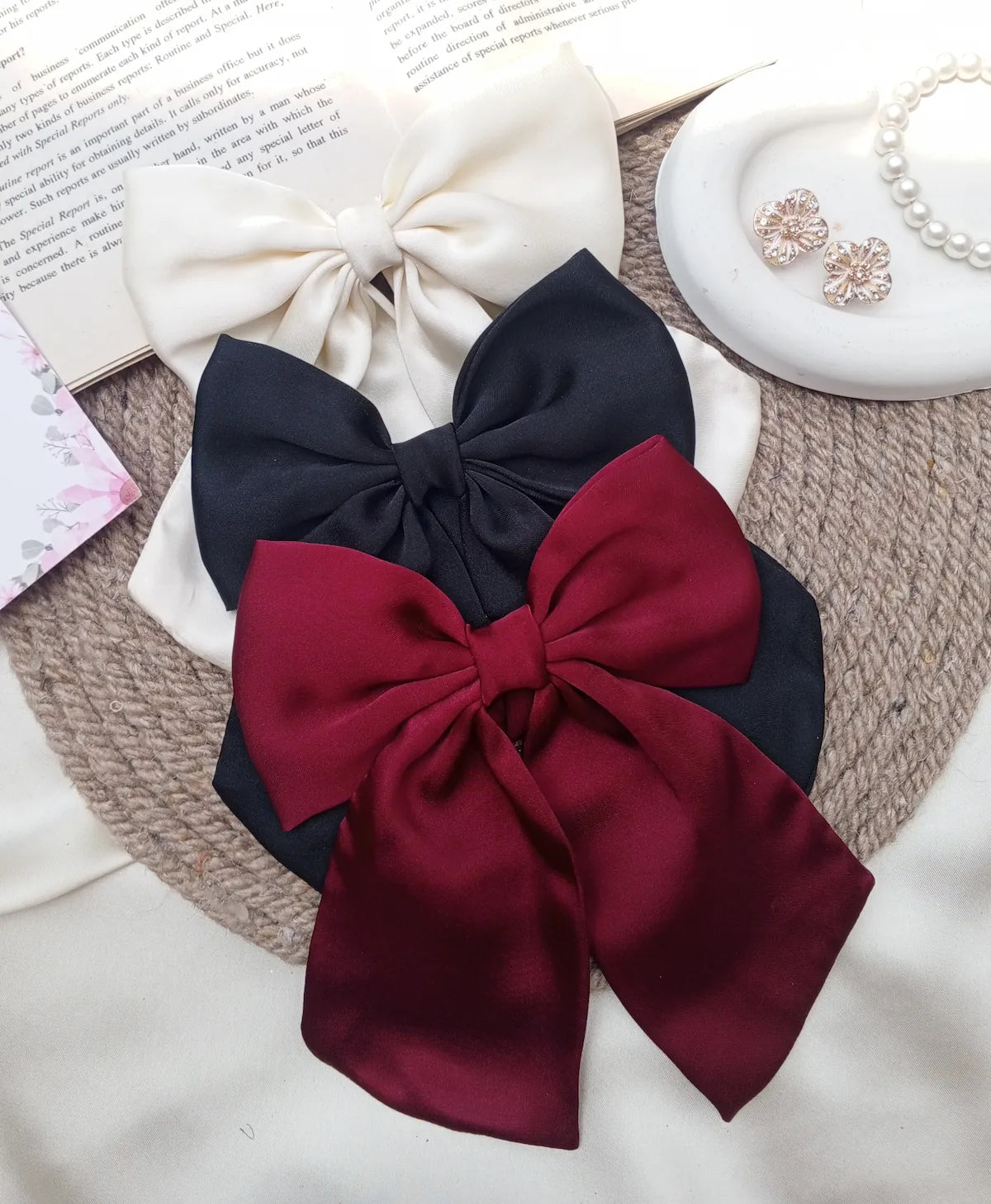 Short Silk Bows