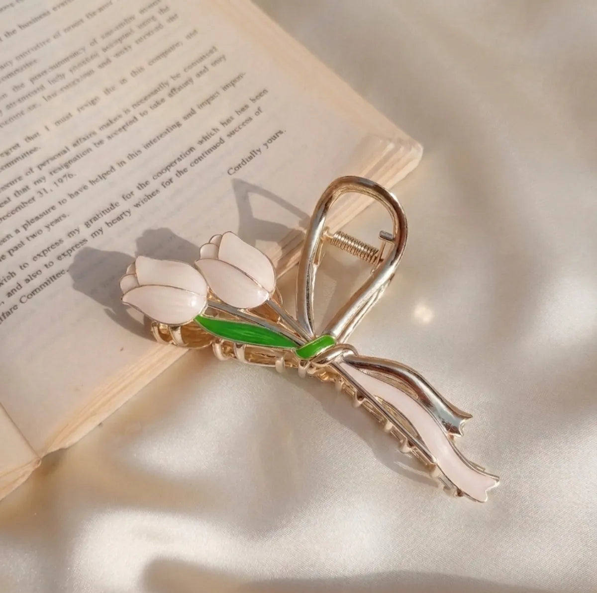 Tulip Metal Claws